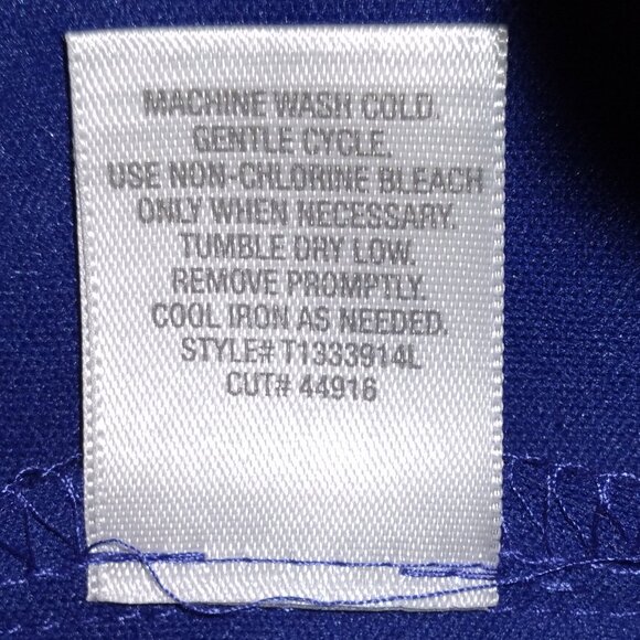 Elegant Classy Dress, Dressbarn, Size - 22 - Picture 4 of 4